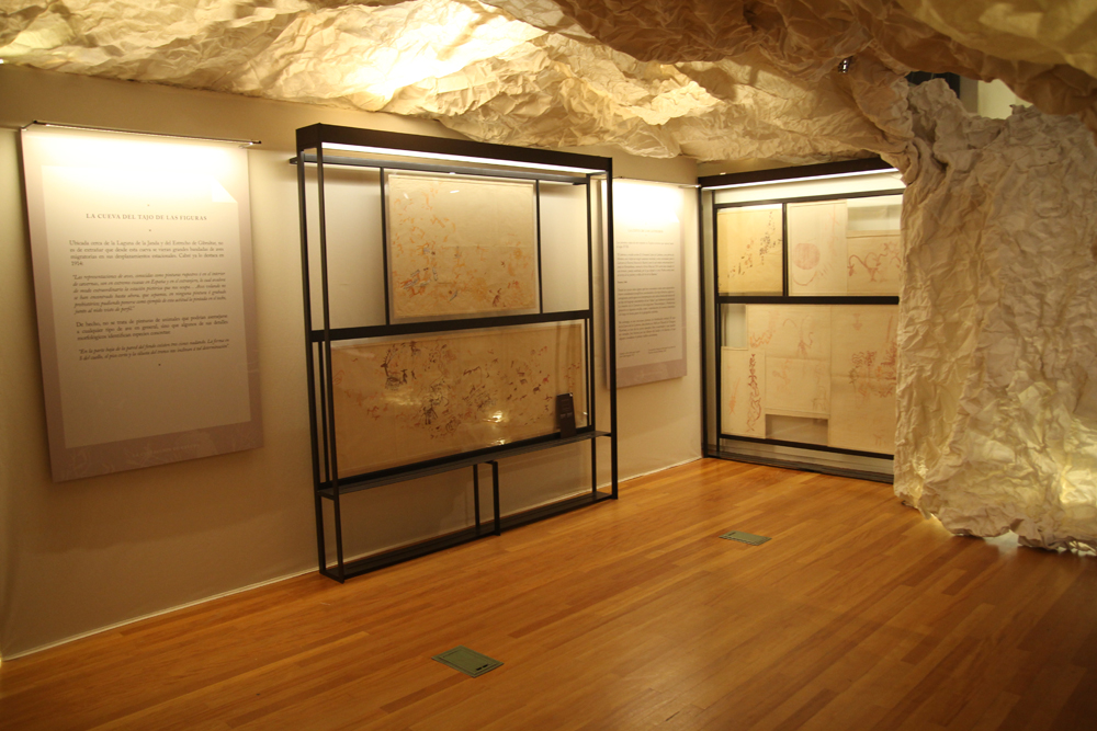 Vista de la exposición "Arte y Naturaleza en la Prehistoria", en el MNCN © Begoña Sánchez, IPC